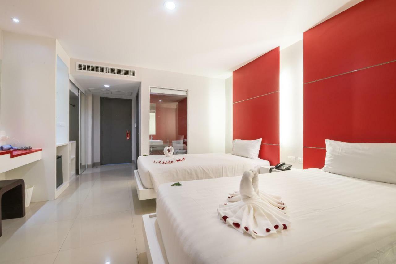 Alfresco Phuket Hotel Patong Екстериор снимка