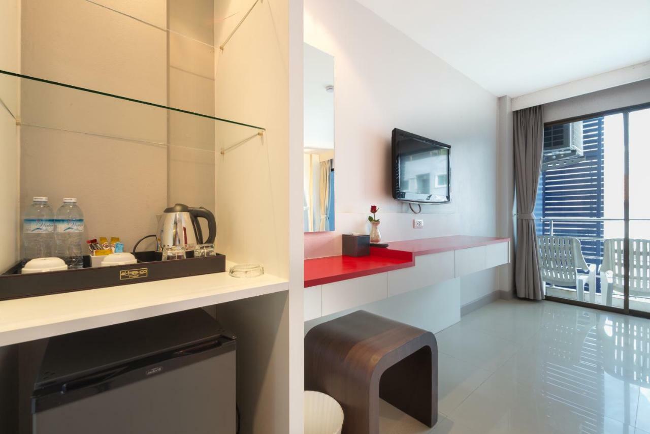 Alfresco Phuket Hotel Patong Екстериор снимка